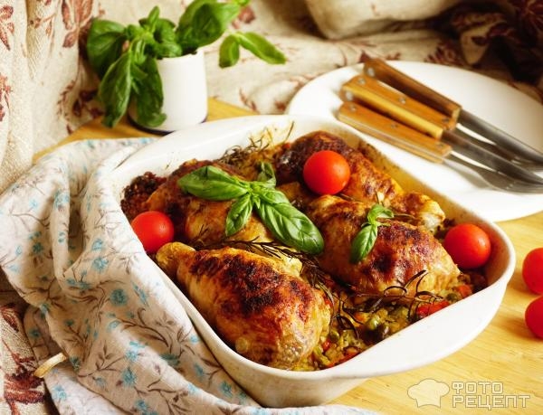 Рецепт: Окорочка во французском стиле с булгуром - с вялеными помидорами, моцареллой и базиликом Рецепт: Окорочка во французском стиле с булгуром - с вялеными помидорами, моцареллой и базиликом