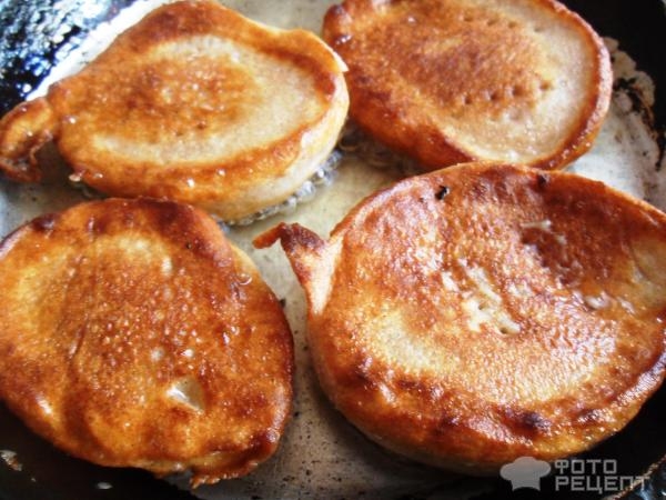 Рецепт: Оладьи из ржаной муки - на кефире Рецепт: Оладьи из ржаной муки - на кефире