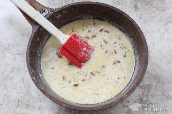 Рецепт: Паста с беконом и лисичками в сливочном соусе - с пастой орзо без бекона