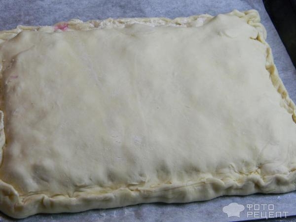 Рецепт: Пирог из слоеного теста с творогом и свежими ягодами - со сметаной и агар-агаром Рецепт: Пирог из слоеного теста с творогом и свежими ягодами - со сметаной и агар-агаром