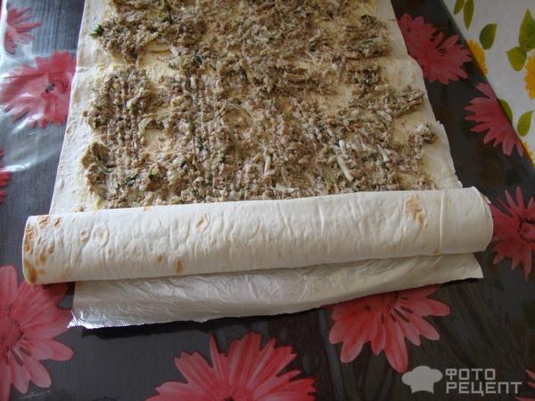 Рецепт: Рулеты из лаваша с начинкой - Беспроигрышный вариант лёгкой закуски.