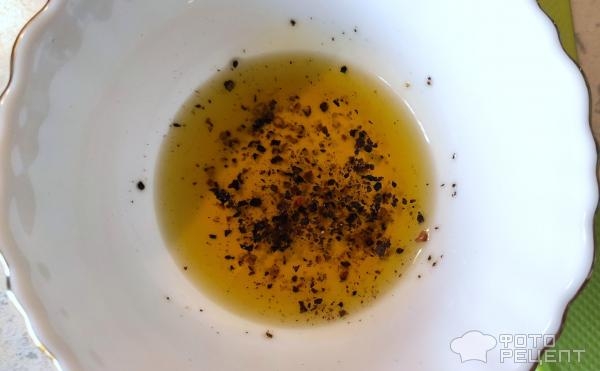 Рецепт: Салат из консервированного тунца - с сельдереем Рецепт: Салат из консервированного тунца - с сельдереем