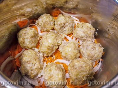 Тефтели в кефирной заливке