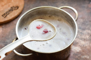 Суп-пюре со злаками и малиной