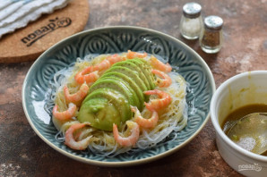 Салат "Эби авокадо"