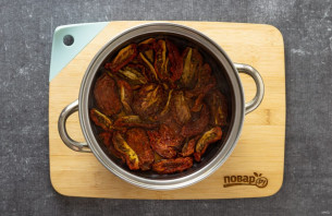 Вяленые помидоры с базиликом