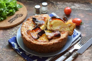 Киш с курицей и беконом Киш с курицей и беконом