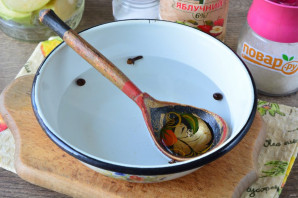 Маринованные яблоки на зиму без стерилизации