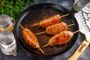 Люля-кебаб из баранины и курицы