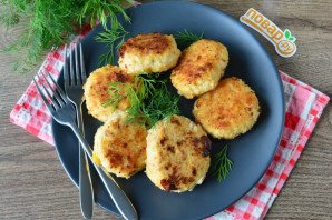 Котлеты из индейки с кукурузой