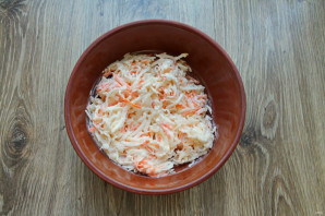 Салат из дайкона со сметаной Салат из дайкона со сметаной