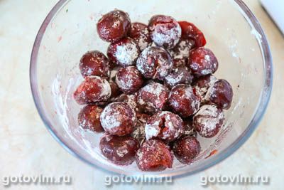 Итальянский пирог сбричолата с черешней 