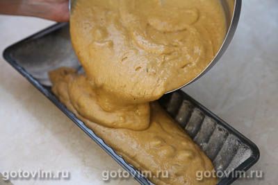 Бананово-тыквенный кекс с вяленой клюквой