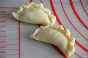 Вареники с творогом и черемшой Вареники с творогом и черемшой