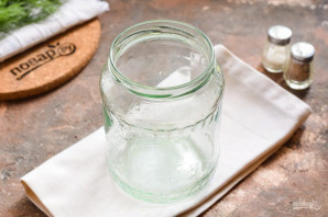 Соленые огурцы без сахара на зиму