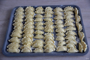 Вареники с творогом и черемшой Вареники с творогом и черемшой