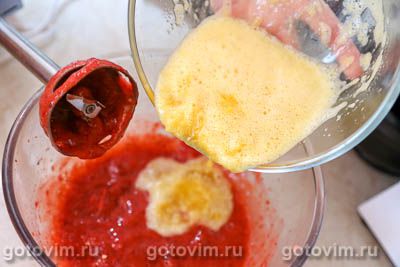 Клубника, протертая с сахаром с апельсинами (без варки) 