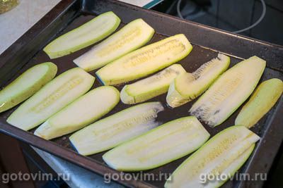 Запеканка из кабачков и баклажанов под хрустящей сырной корочкой Запеканка из кабачков и баклажанов под хрустящей сырной корочкой