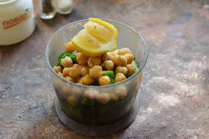 Хумус из брокколи Хумус из брокколи