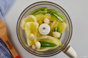 Аджика из сладкого перца