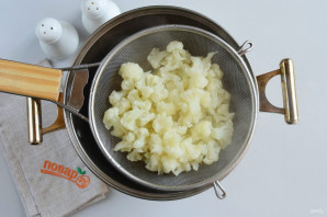 Салат с цветной капустой и сыром