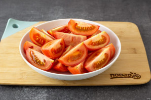 Вяленые помидоры с базиликом