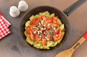 Пенне с цукини