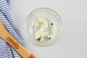 Огурцы в томатном соусе