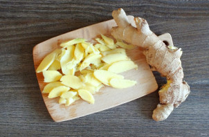 Маринованный имбирь со свеклой