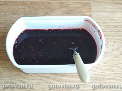 Ягодный щербет со свежей жимолостью