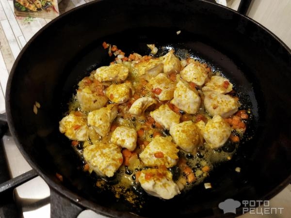 Рецепт: Булгур с куриным филе - с овощами и помидорами в собственном соку Рецепт: Булгур с куриным филе - с овощами и помидорами в собственном соку