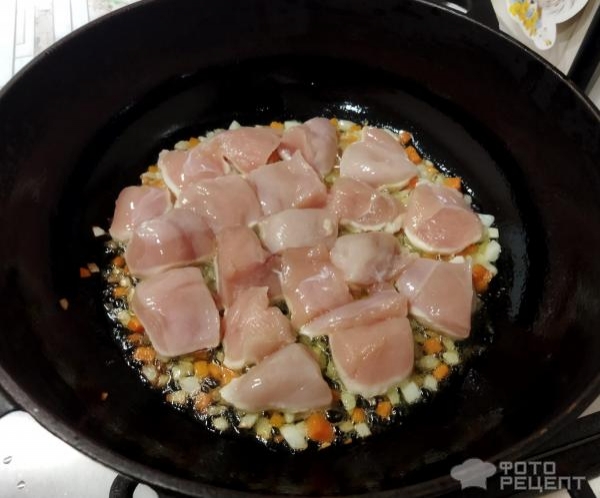 Рецепт: Булгур с куриным филе - с овощами и помидорами в собственном соку Рецепт: Булгур с куриным филе - с овощами и помидорами в собственном соку