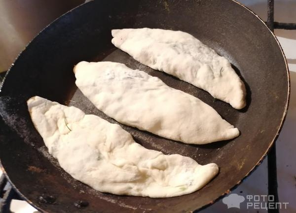 Рецепт: Лепешки с зеленью - женгялов хац - армянская лепёшка, вкусно и очень просто