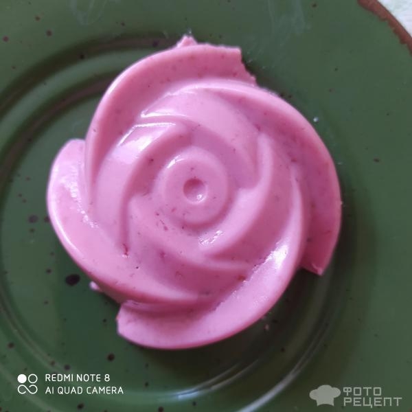 Рецепт: Малиновое суфле - Летний десерт, с творогом