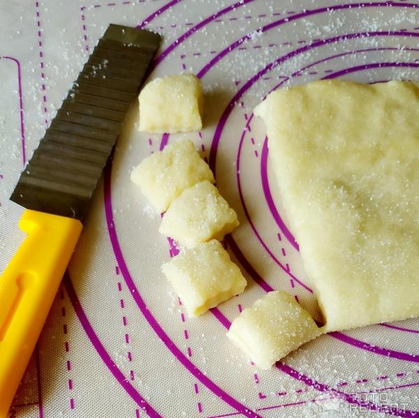 Рецепт: Печенье на кефире - печеньки-малышки