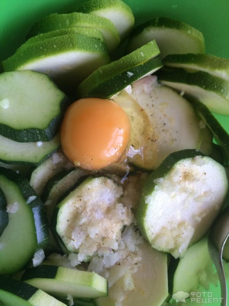 Рецепт: Закуска из жареных кабачков - Очень просто и так вкусно!