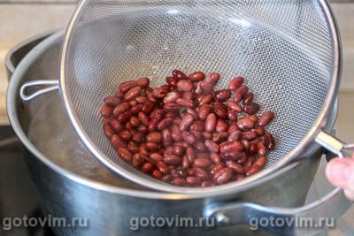 Щи с кабачками и фасолью