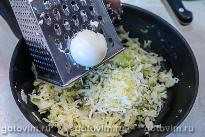 Ленивые пирожки с капустой и яйцом