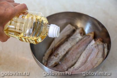 Минтай в сухарях Минтай в сухарях