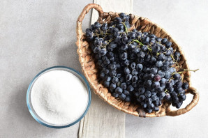 Варенье из винограда с косточками