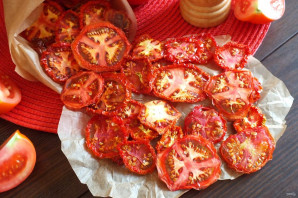 Чипсы из помидоров в сушилке Чипсы из помидоров в сушилке