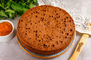 Торт с абрикосовым джемом