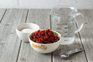 Смородиновый компот на зиму Смородиновый компот на зиму