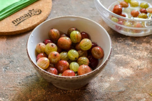 Маринованный крыжовник на зиму