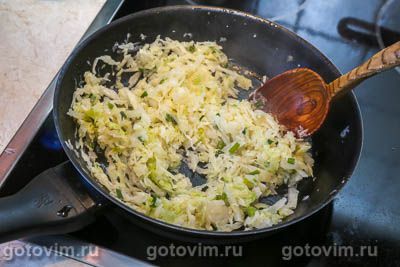 Ленивые пирожки с капустой и яйцом