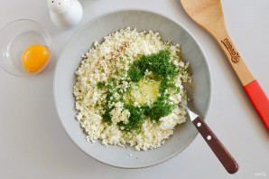 Слоеные конвертики с творогом