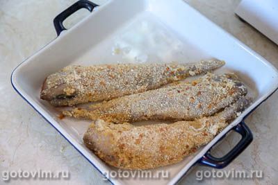 Минтай в сухарях Минтай в сухарях