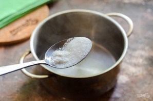 Огурцы с крыжовником на зиму