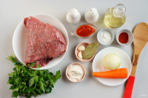 Тушеная телятина с подливкой