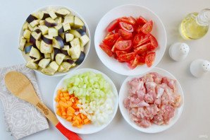 Рагу из баклажанов с курицей